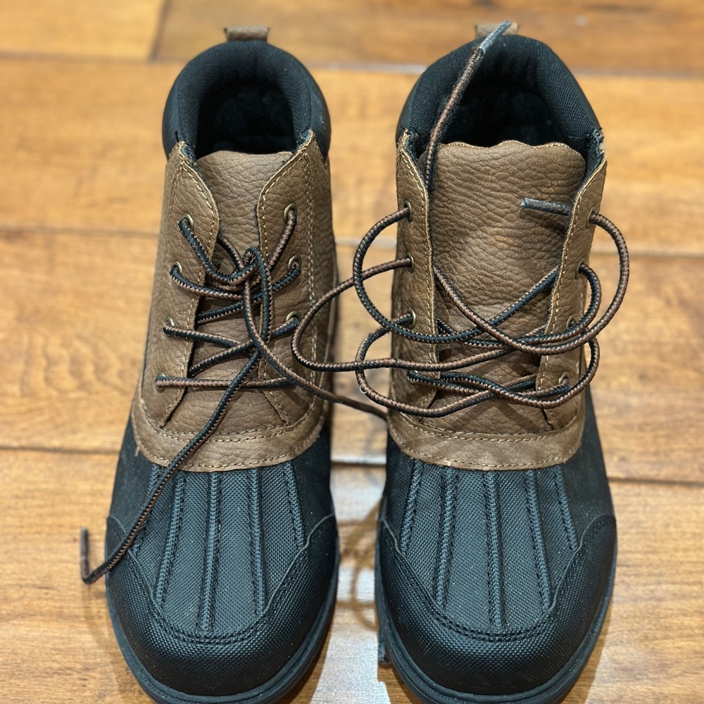 Levi's Kids Black and Brown Boots